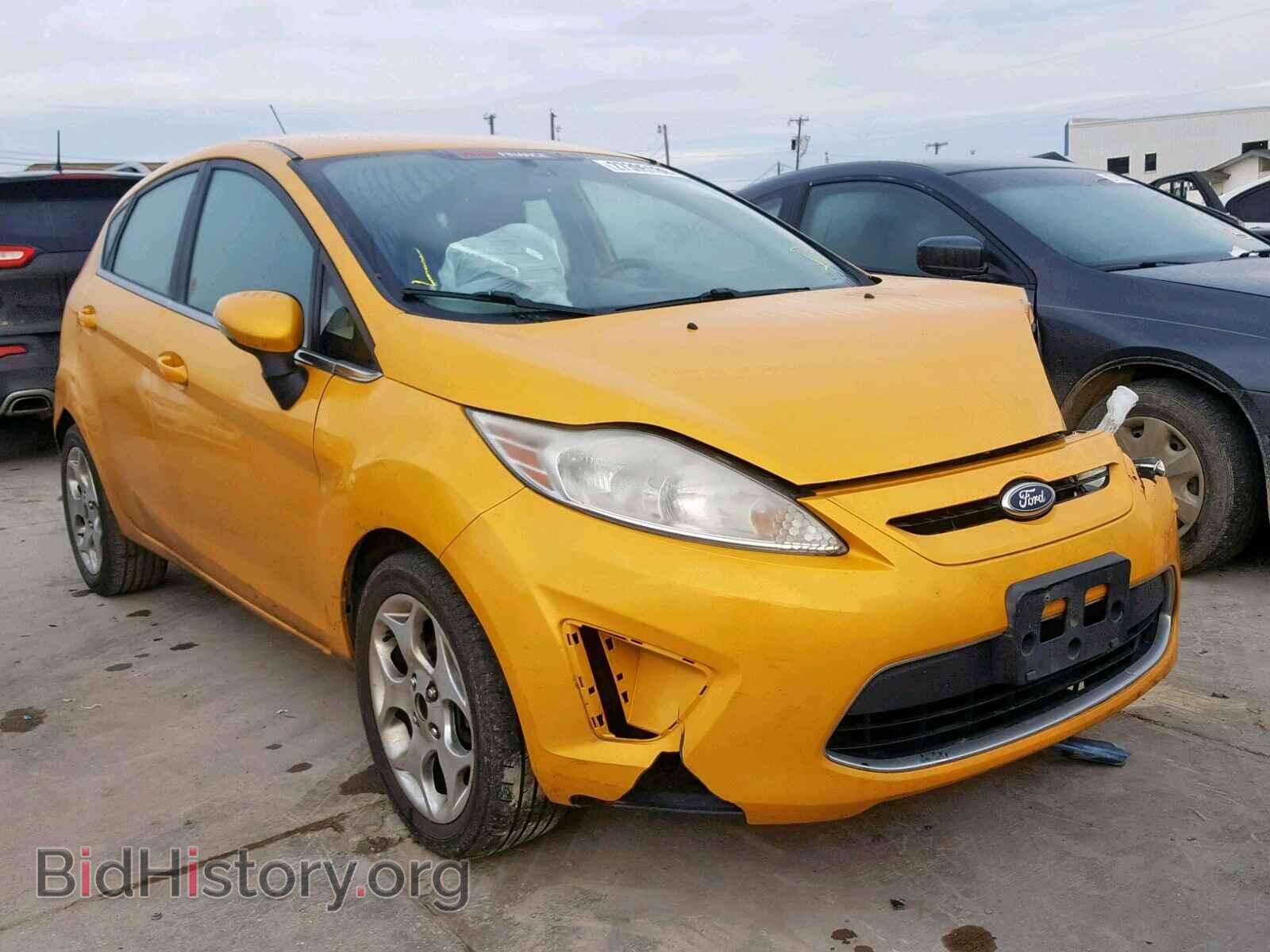 Photo  - FORD FIESTA 2011