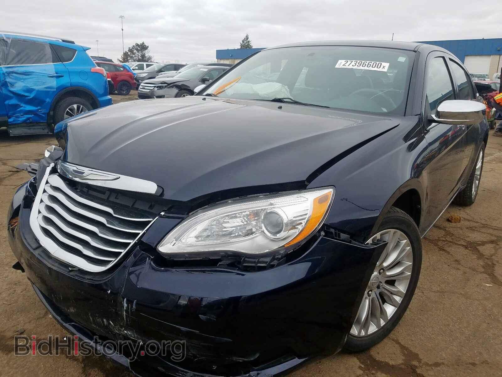 2011 CHRYSLER 200 - VIN: 1C3BC2FB8BN569094 - Photo 2