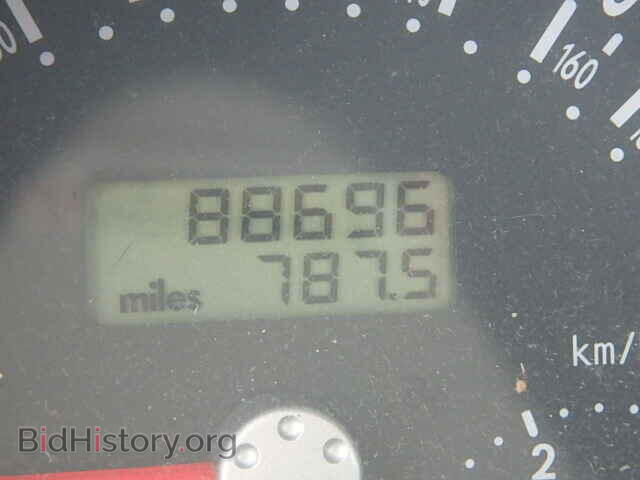 2000 VOLKSWAGEN BEETLE - VIN: 3VWCF21C5YM453438 - Фото 8