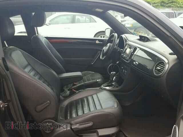 2013 VOLKSWAGEN BEETLE - VIN: 3VWVA7AT3DM610754 - Фото 5
