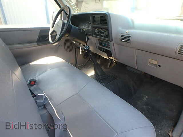 1994 MAZDA B2300 - VIN: 4F4CR12A7RTM66445 - Фото 5