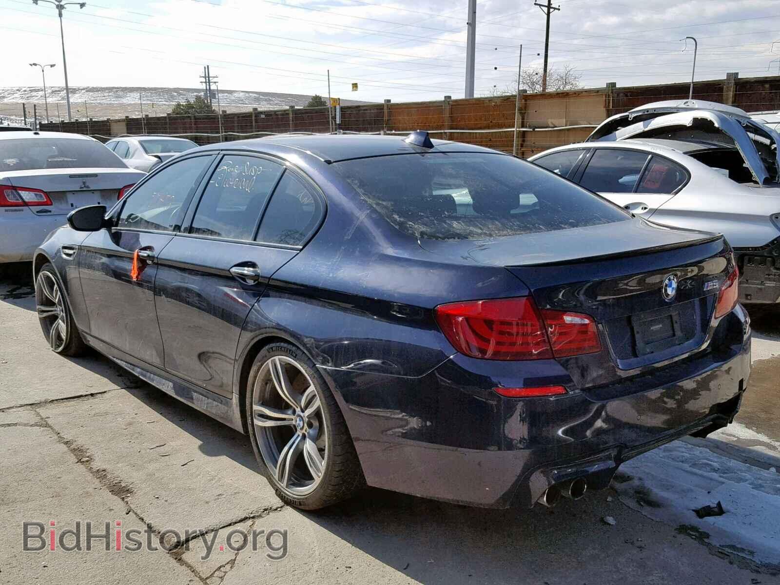 2013 BMW M5 - VIN: WBSFV9C51DD097143 - Фото 3