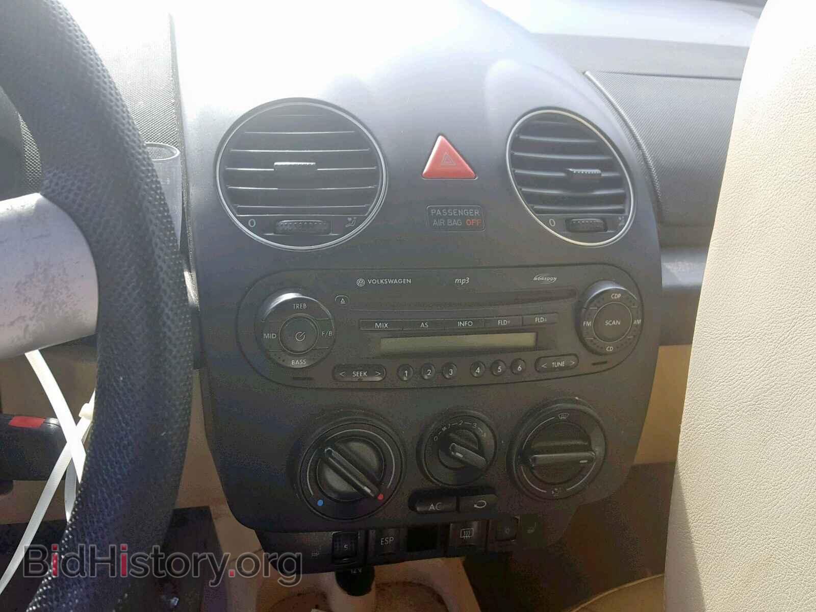 2007 VOLKSWAGEN BEETLE - VIN: 3VWRF31Y47M416150 - Фото 9
