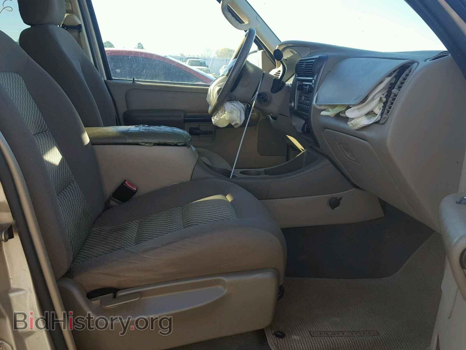 2005 FORD EXPLORER - VIN: 1FMZU67K45UA63782 - Фото 5