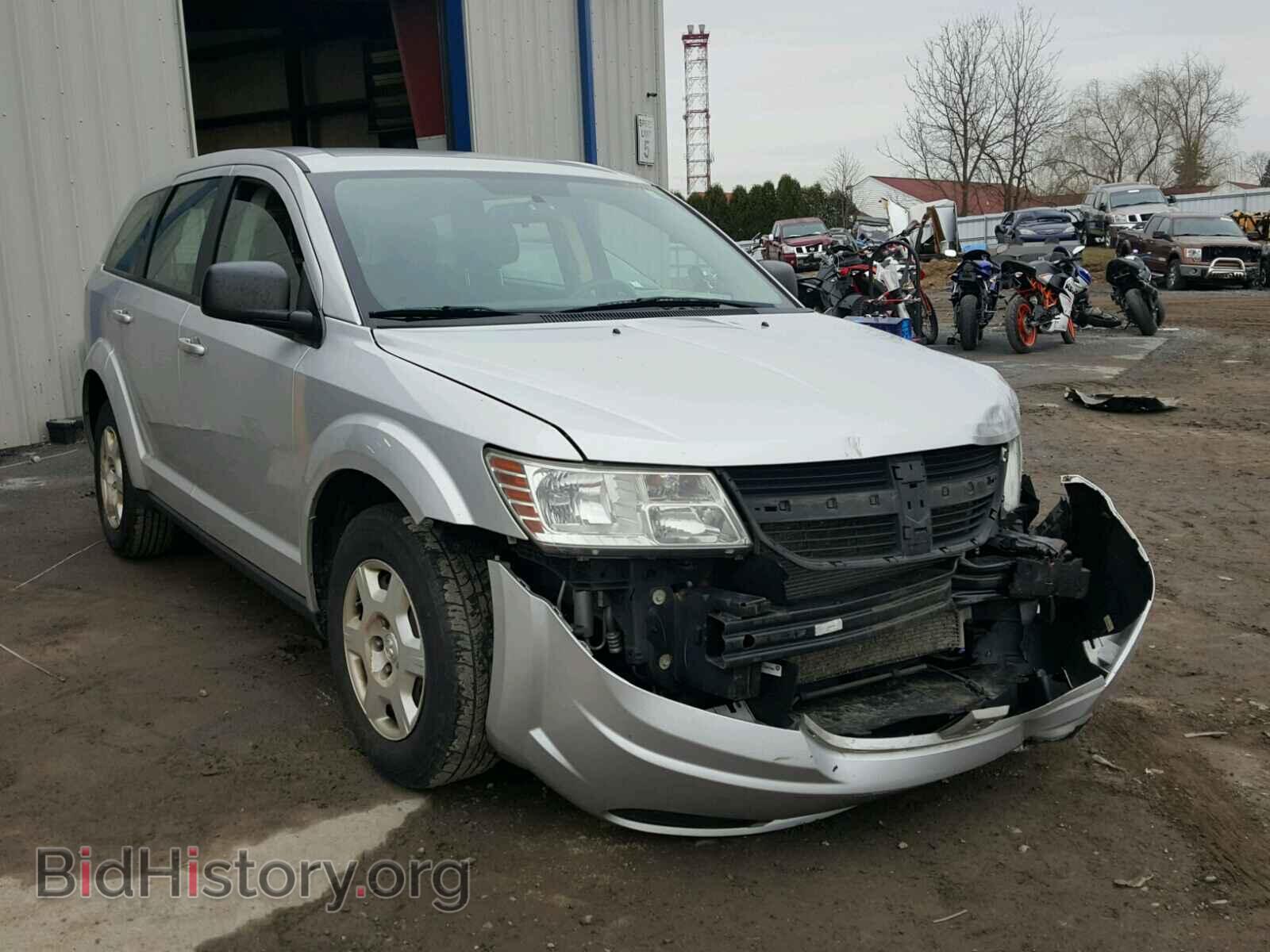 Фотография 3D4PG4FB9AT158502 - DODGE JOURNEY SE 2010