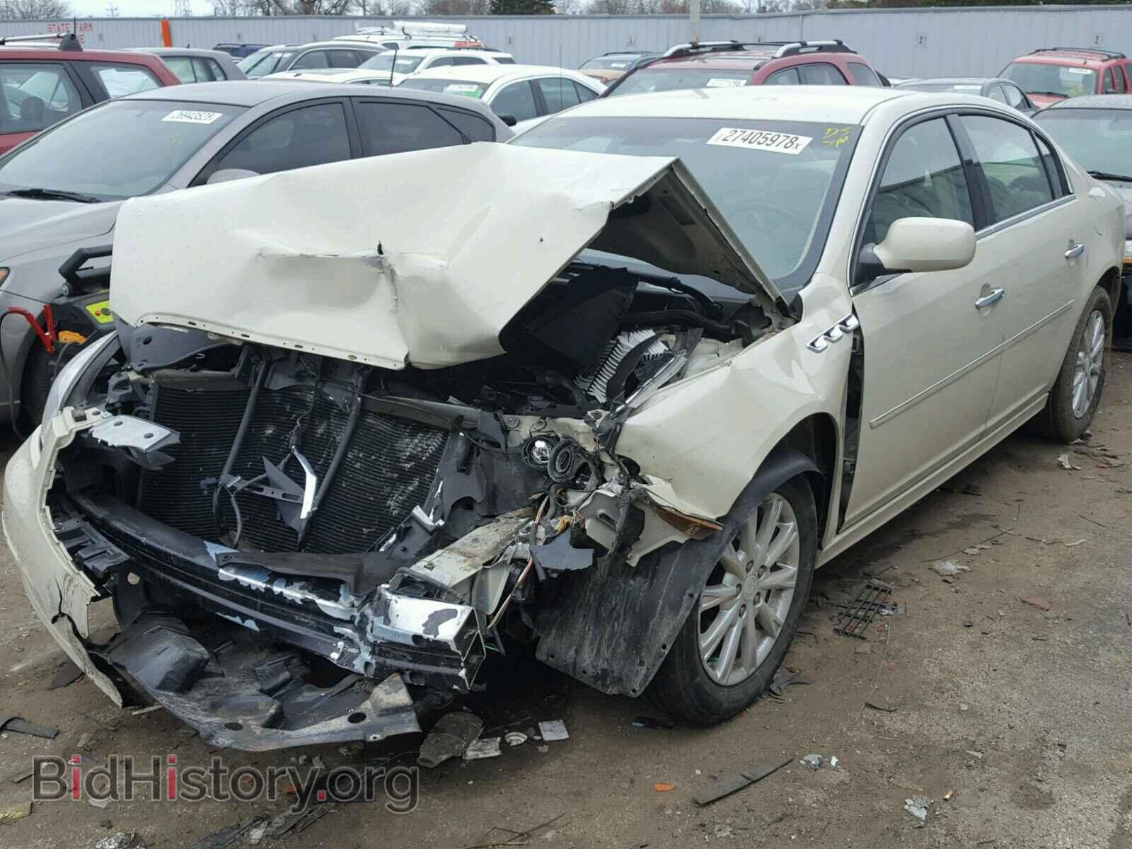 2010 BUICK LUCERNE - VIN: 1G4HC5EM9AU107119 - Фото 2