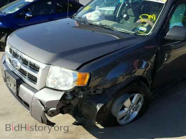 2011 FORD ESCAPE - VIN: 1FMCU0C71BKB27370 - Фото 9