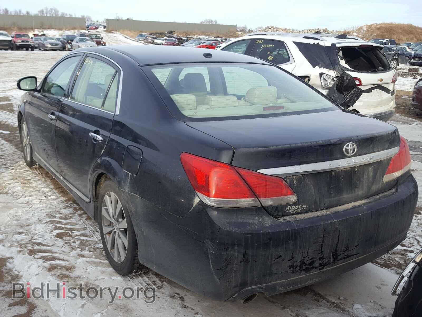 2011 TOYOTA AVALON - VIN: 4T1BK3DB2BU402903 - Фото 3