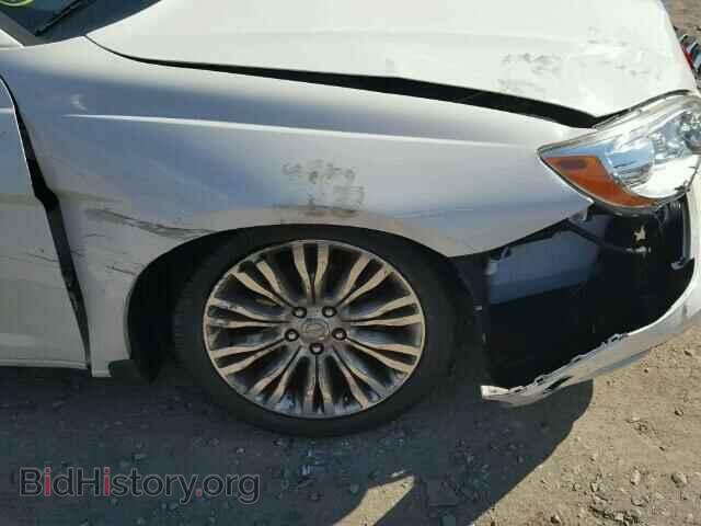 2011 CHRYSLER 200 - VIN: 1C3BC2FG6BN504370 - Фото 9