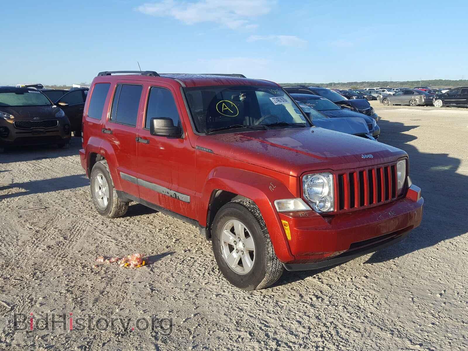 Photo 1J4PP2GK9AW106811 - JEEP LIBERTY 2010