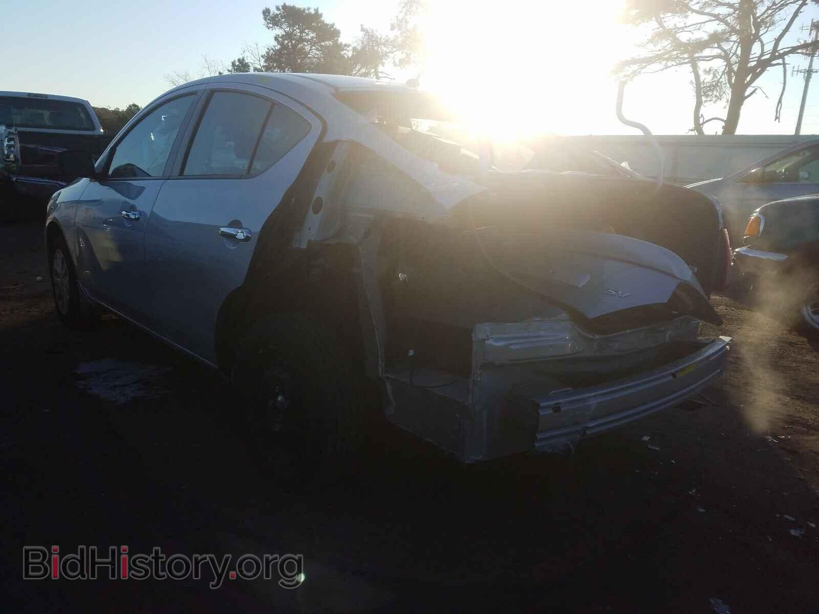 2018 NISSAN VERSA - VIN: 3N1CN7AP8JK416944 - Фото 3