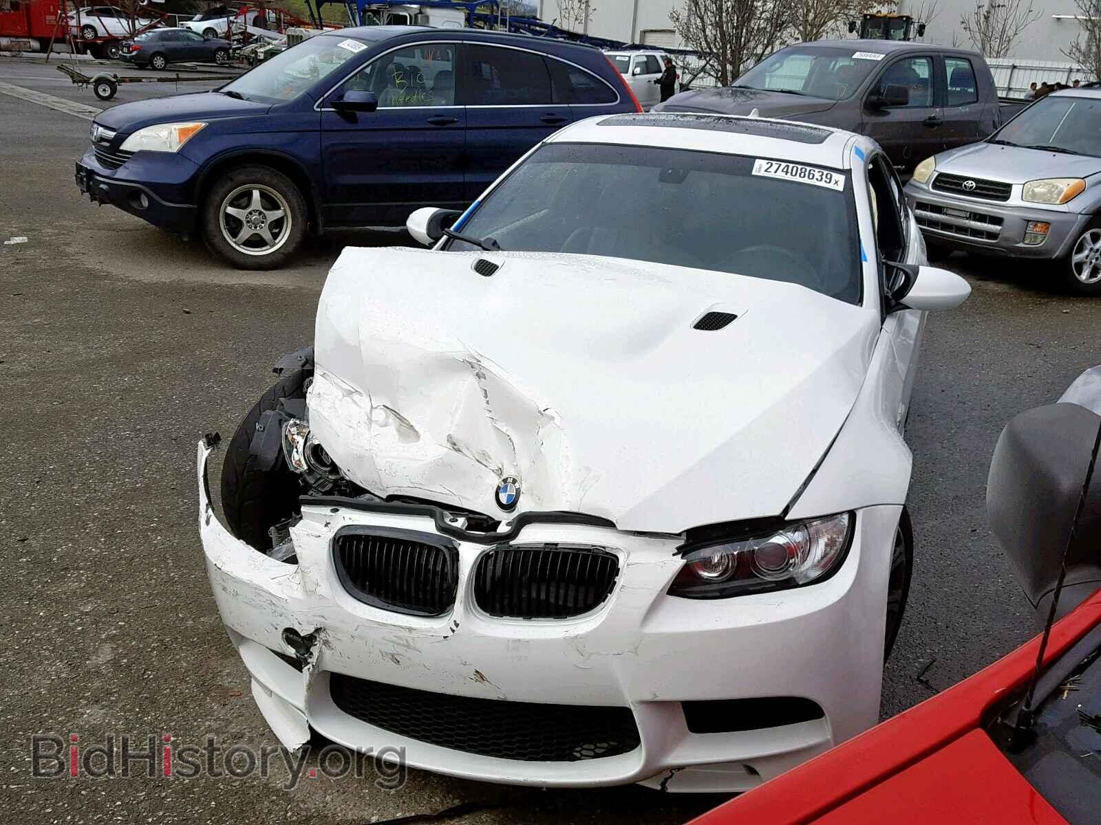 2008 BMW M3 - VIN: WBSWD93518PY39323 - Фото 2