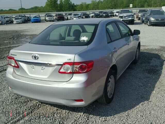 2011 TOYOTA COROLLA - VIN: JTDBU4EE8B9127635 - Фото 4