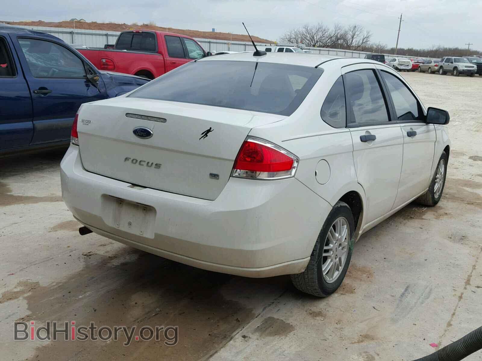 2010 FORD FOCUS - VIN: 1FAHP3FN6AW185906 - Фото 4