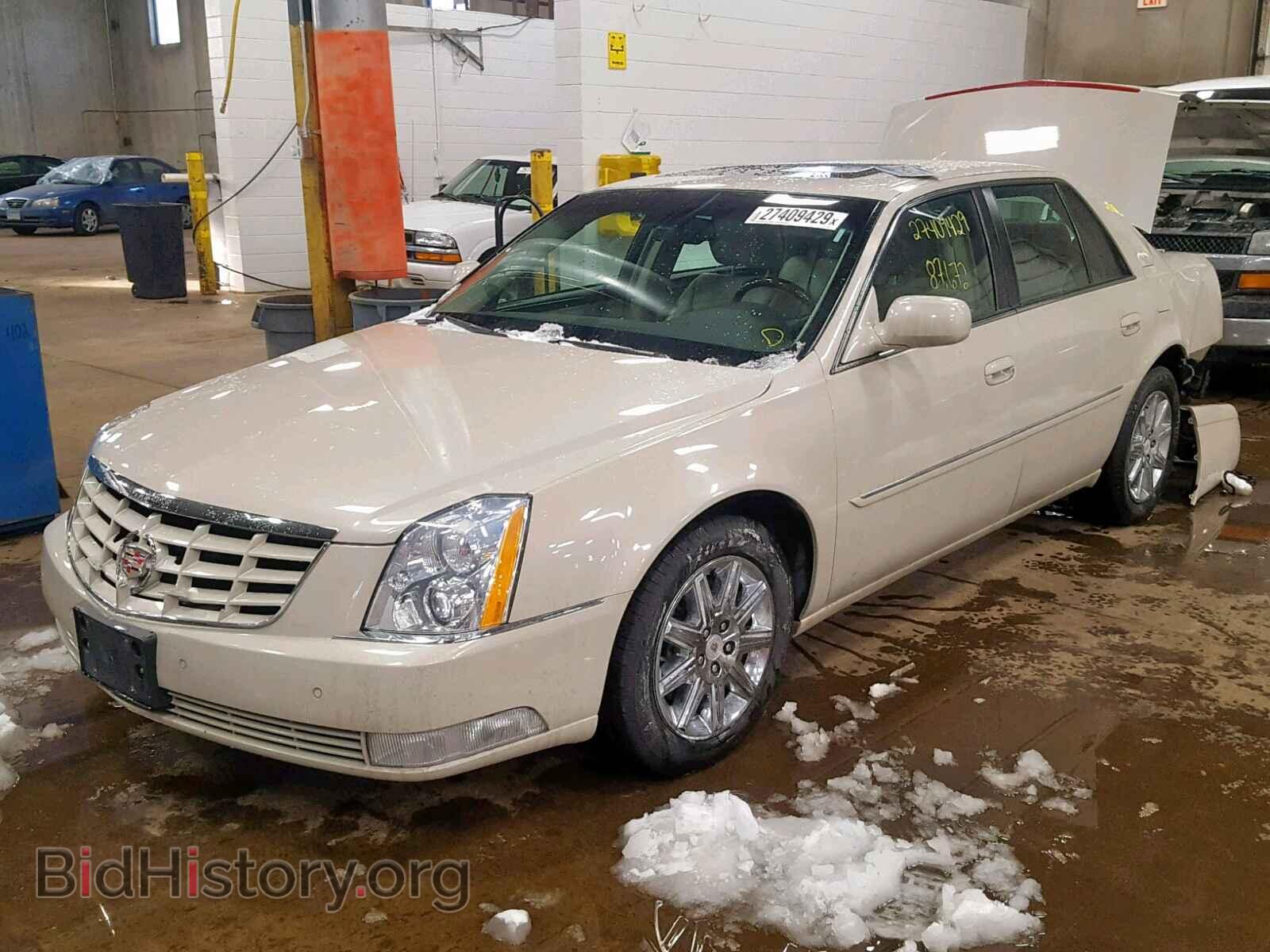 2010 CADILLAC DTS - VIN: 1G6KH5EY5AU119611 - Фото 2