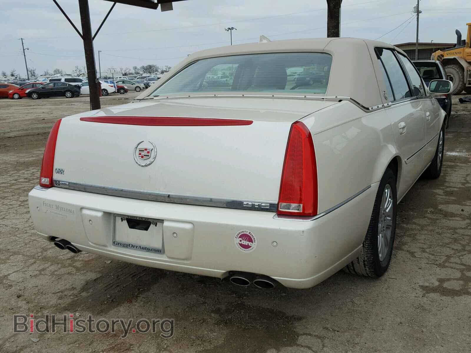 2009 CADILLAC DTS - VIN: 1G6KD57Y79U103687 - Photo 4