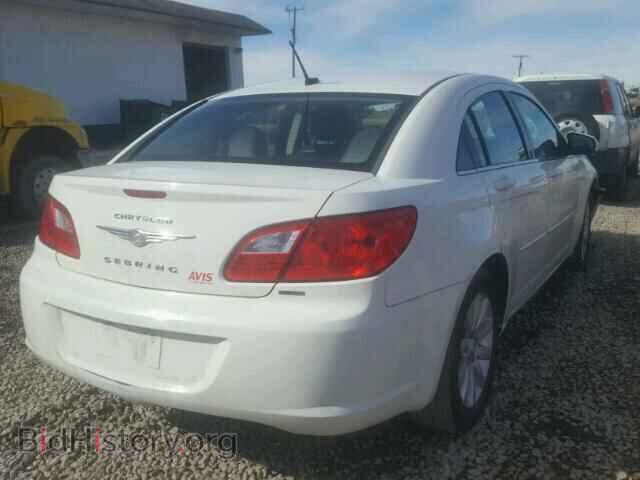 2010 CHRYSLER SEBRING - VIN: 1C3CC5FD6AN132474 - Фото 4