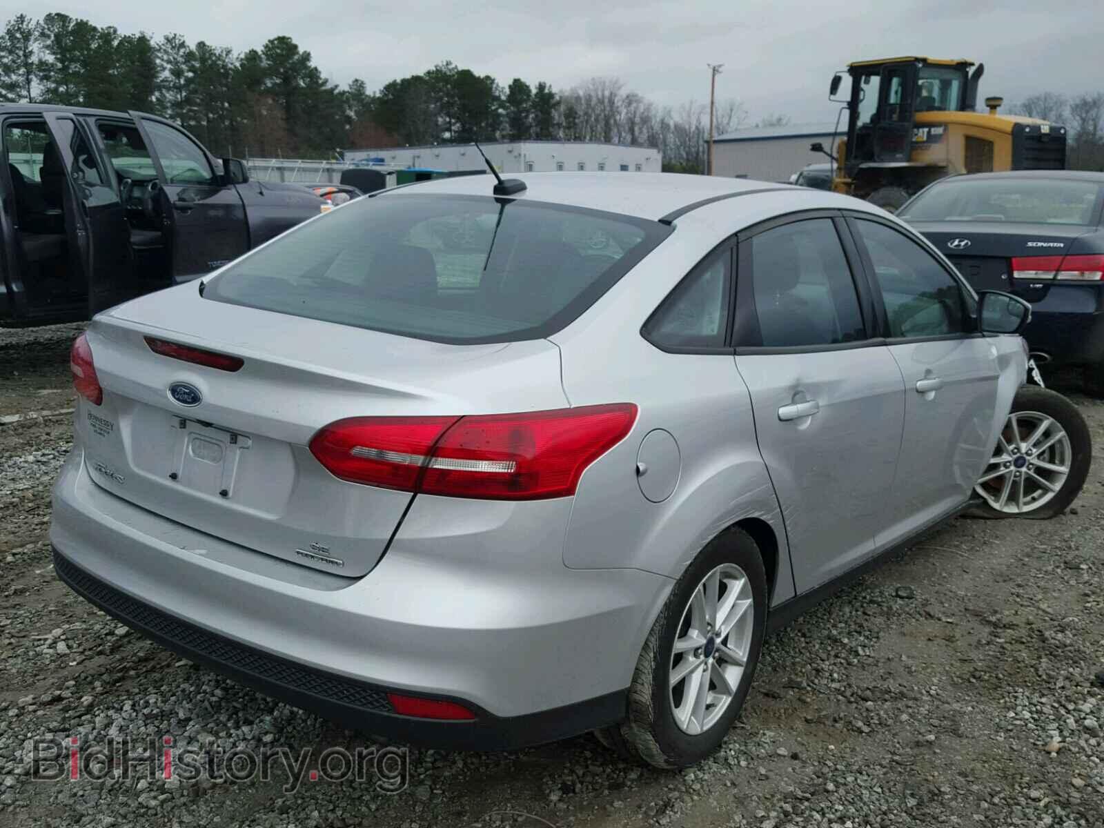 2015 FORD FOCUS - VIN: 1FADP3F22FL381502 - Photo 4
