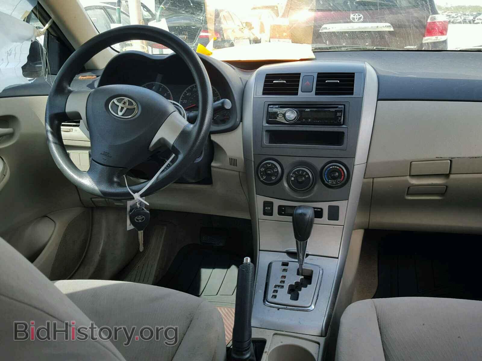 2011 TOYOTA COROLLA BA - VIN: JTDBU4EEXB9131461 - Фото 9