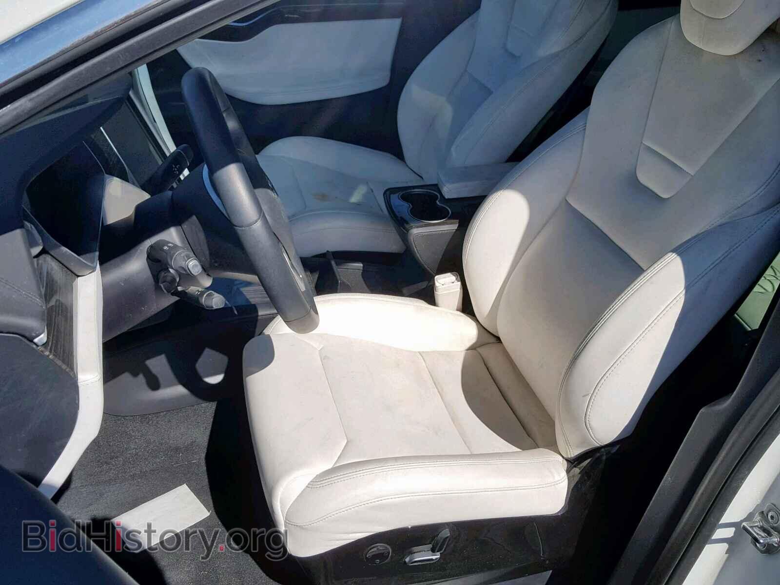2017 TESLA MODEL X - VIN: 5YJXCDE22HF026233 - Фото 9