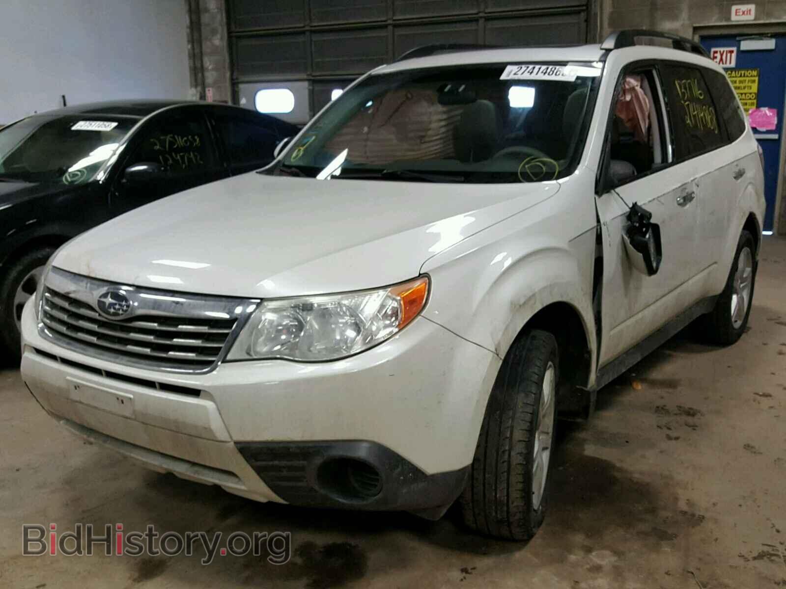 2010 SUBARU FORESTER - VIN: JF2SH6CC3AG902582 - Фото 2