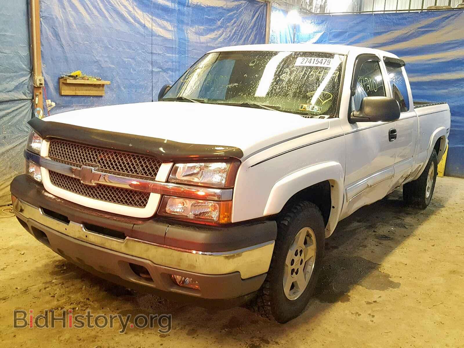2005 CHEVROLET SILVERADO - VIN: 2GCEK19B551230008 - Фото 2