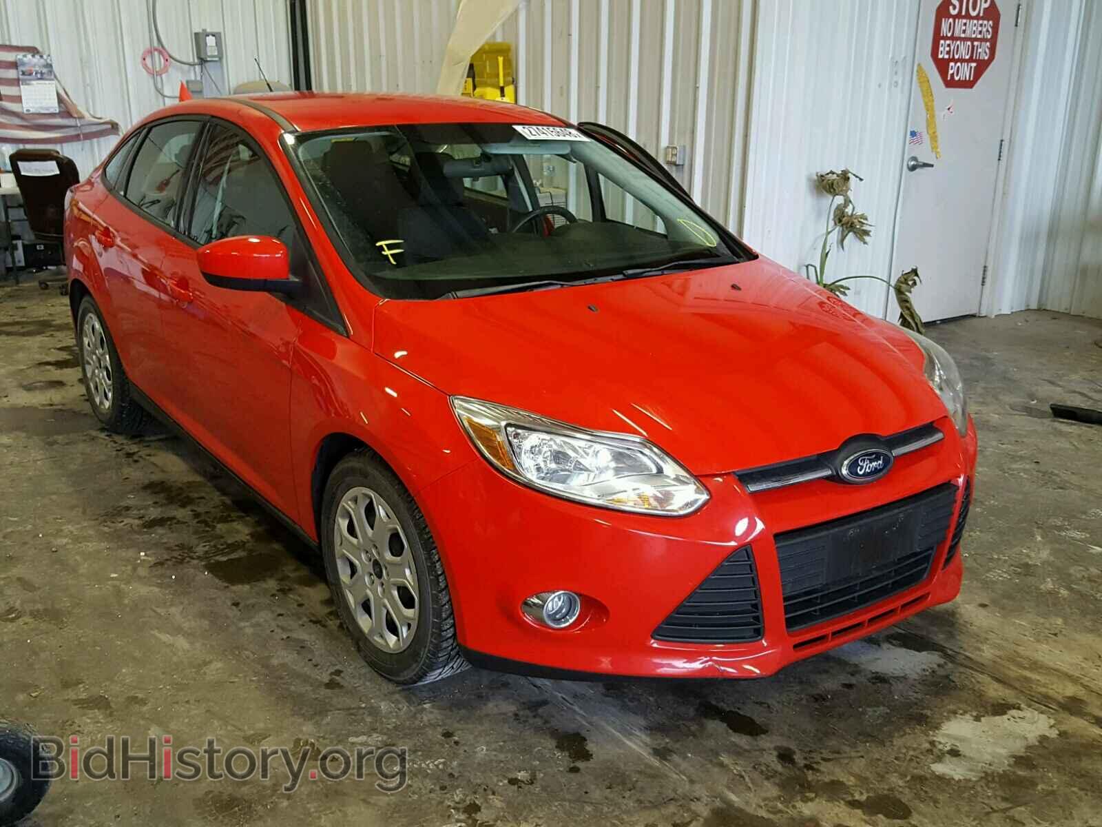 Photo 1FAHP3F24CL436058 - FORD FOCUS 2012