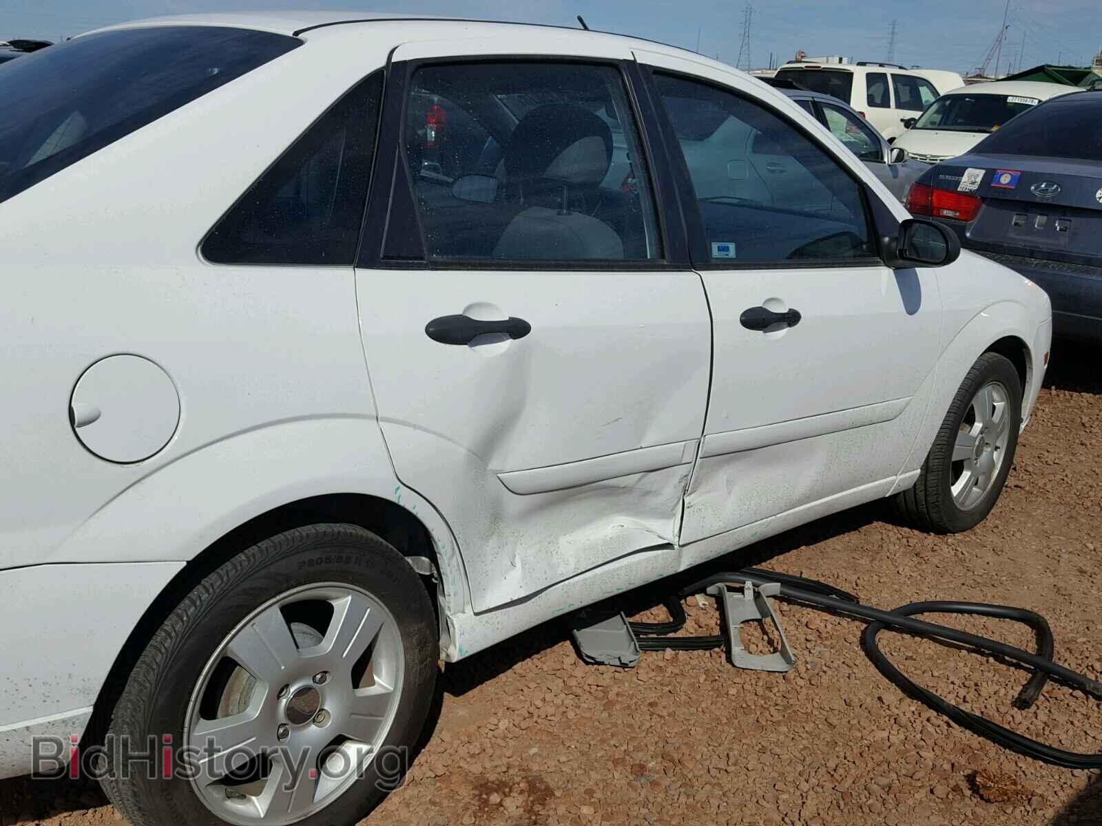 2007 FORD FOCUS - VIN: 1FAHP34N87W149551 - Фото 9