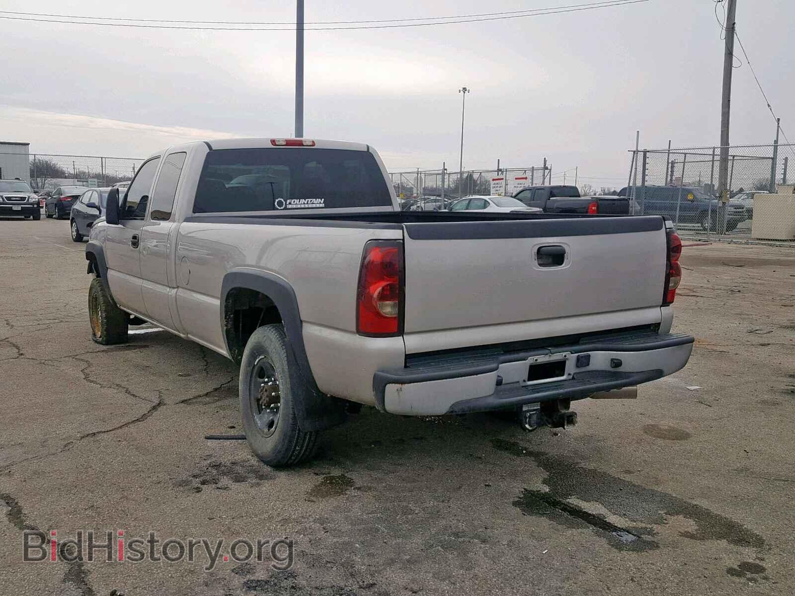 2005 CHEVROLET SILVERADO - VIN: 1GCHK29275E198907 - Фото 3