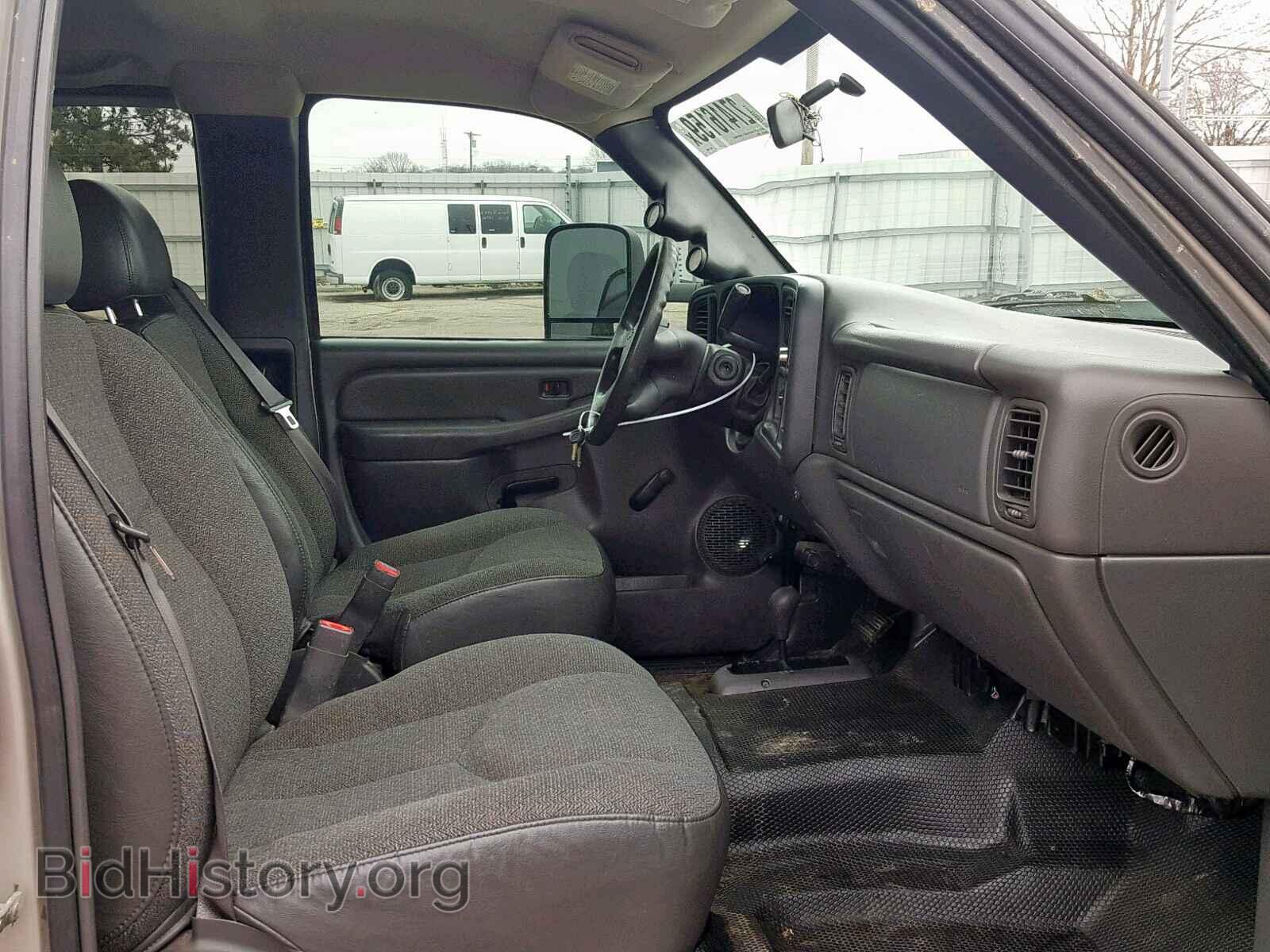 2005 CHEVROLET SILVERADO - VIN: 1GCHK29275E198907 - Фото 5