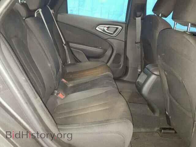 2015 CHRYSLER 200 - VIN: 1C3CCCABXFN640920 - Photo 6
