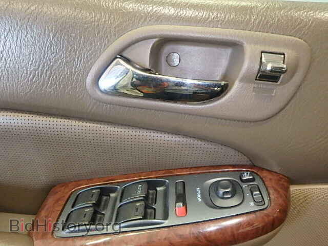 2005 ACURA MDX - VIN: 2HNYD18225H508695 - Фото 9