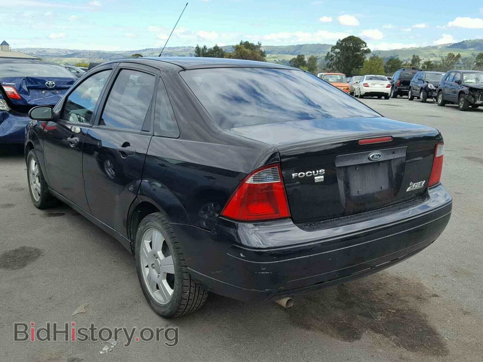 2007 FORD FOCUS - VIN: 1FAFP34N27W161122 - Фото 3