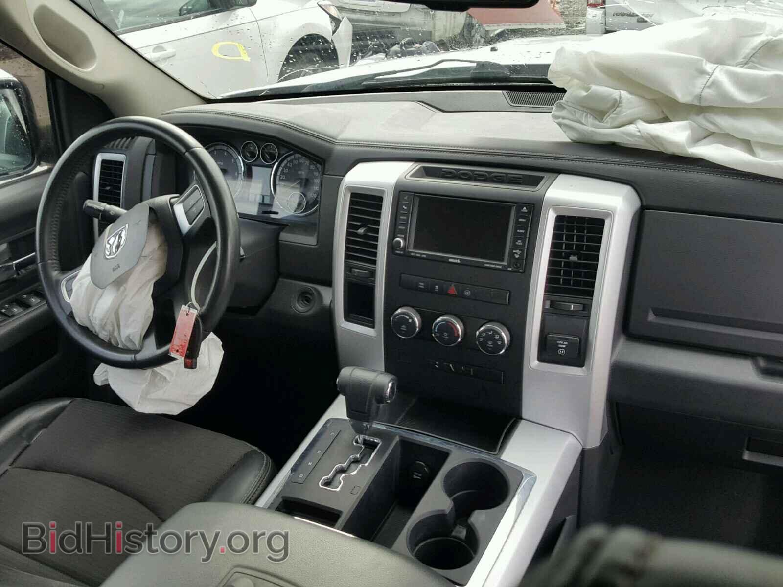 2011 DODGE RAM 1500 - VIN: 1D7RB1GT6BS515394 - Фото 9