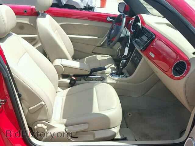 2014 VOLKSWAGEN BEETLE - VIN: 3VW517AT8EM817349 - Фото 5
