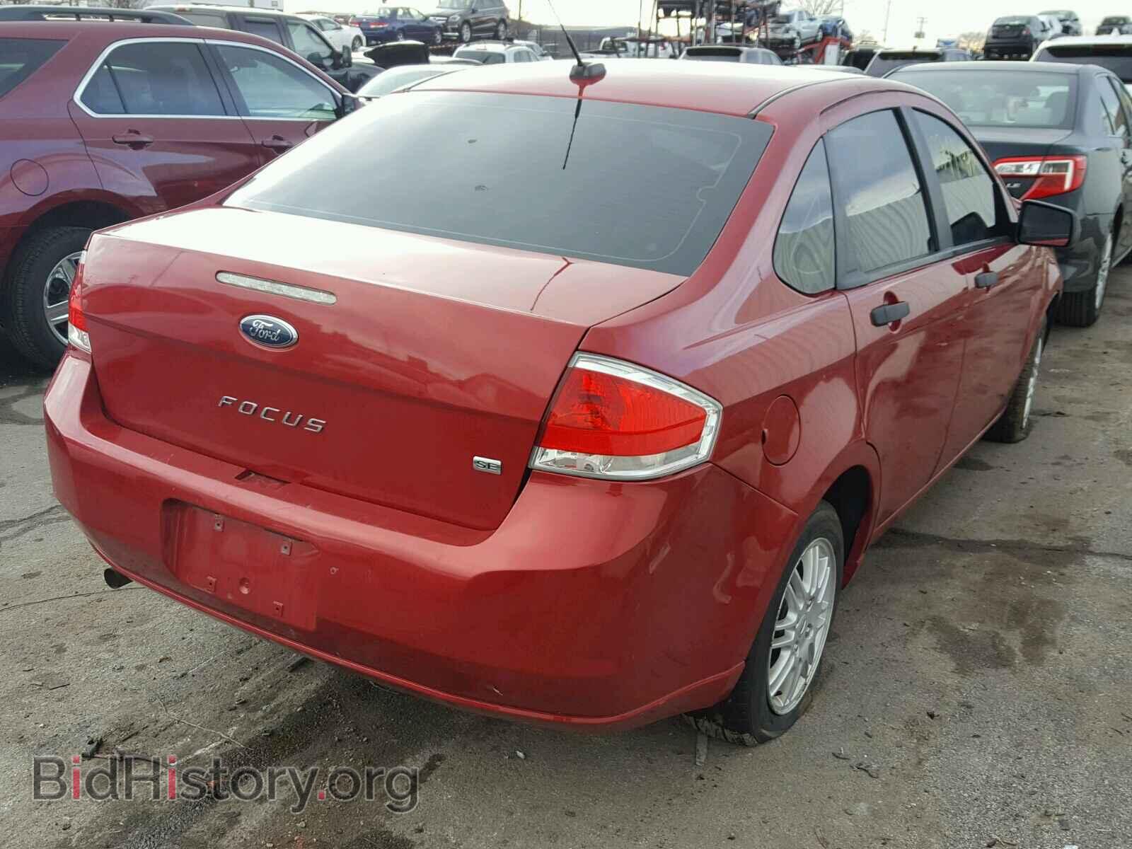 2010 FORD FOCUS - VIN: 1FAHP3FNXAW172155 - Photo 4