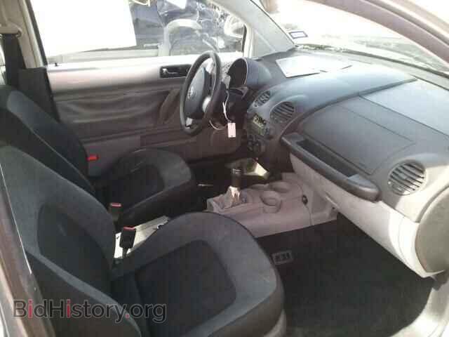 2000 VOLKSWAGEN BEETLE - VIN: 3VWBA21C1YM400231 - Фото 5