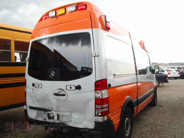 2012 MERCEDES-BENZ SPRINTER - VIN: WD3PE7CC4C5624710 - Фото 4
