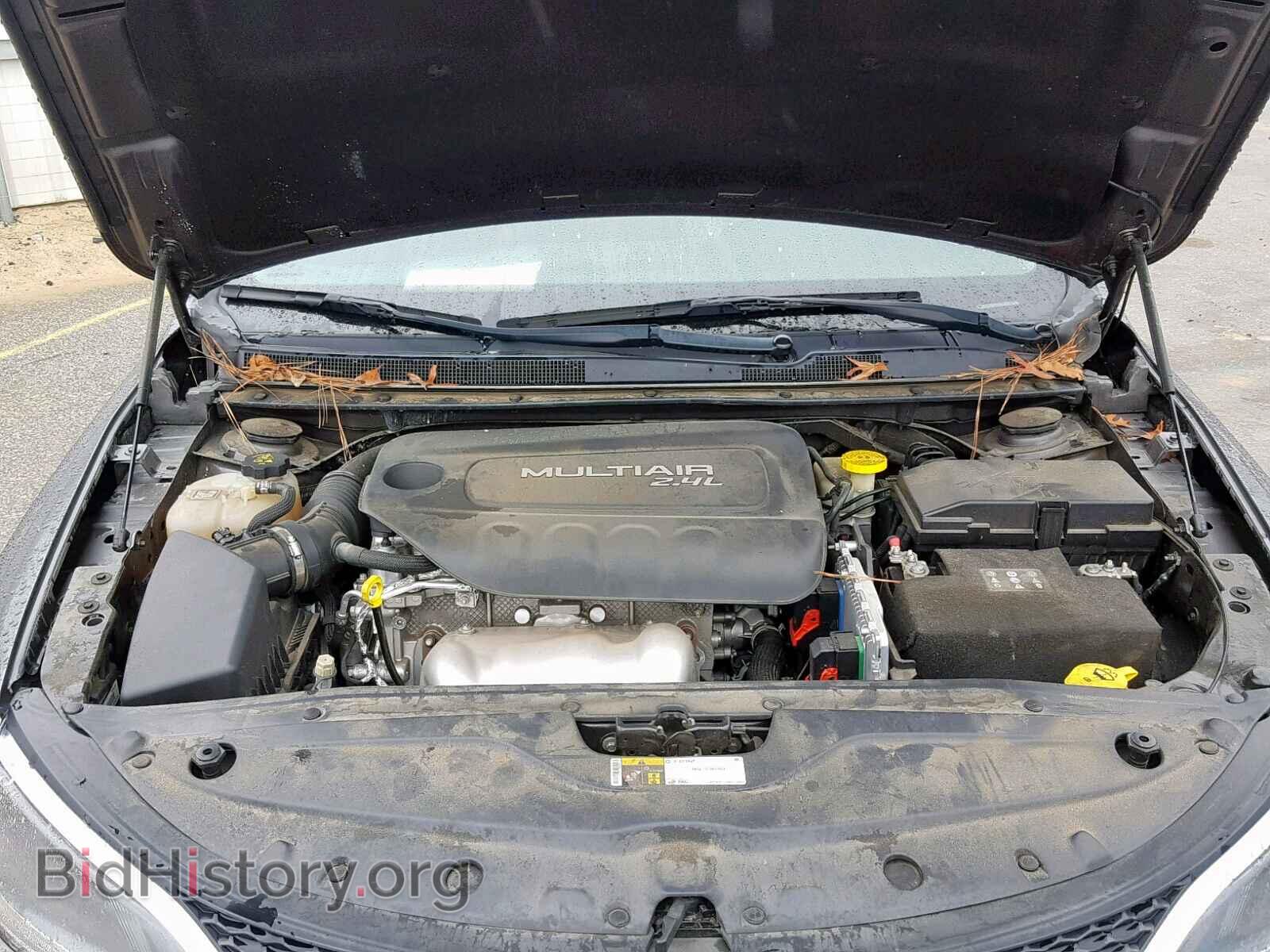 2016 CHRYSLER 200 - VIN: 1C3CCCAB3GN161028 - Фото 7