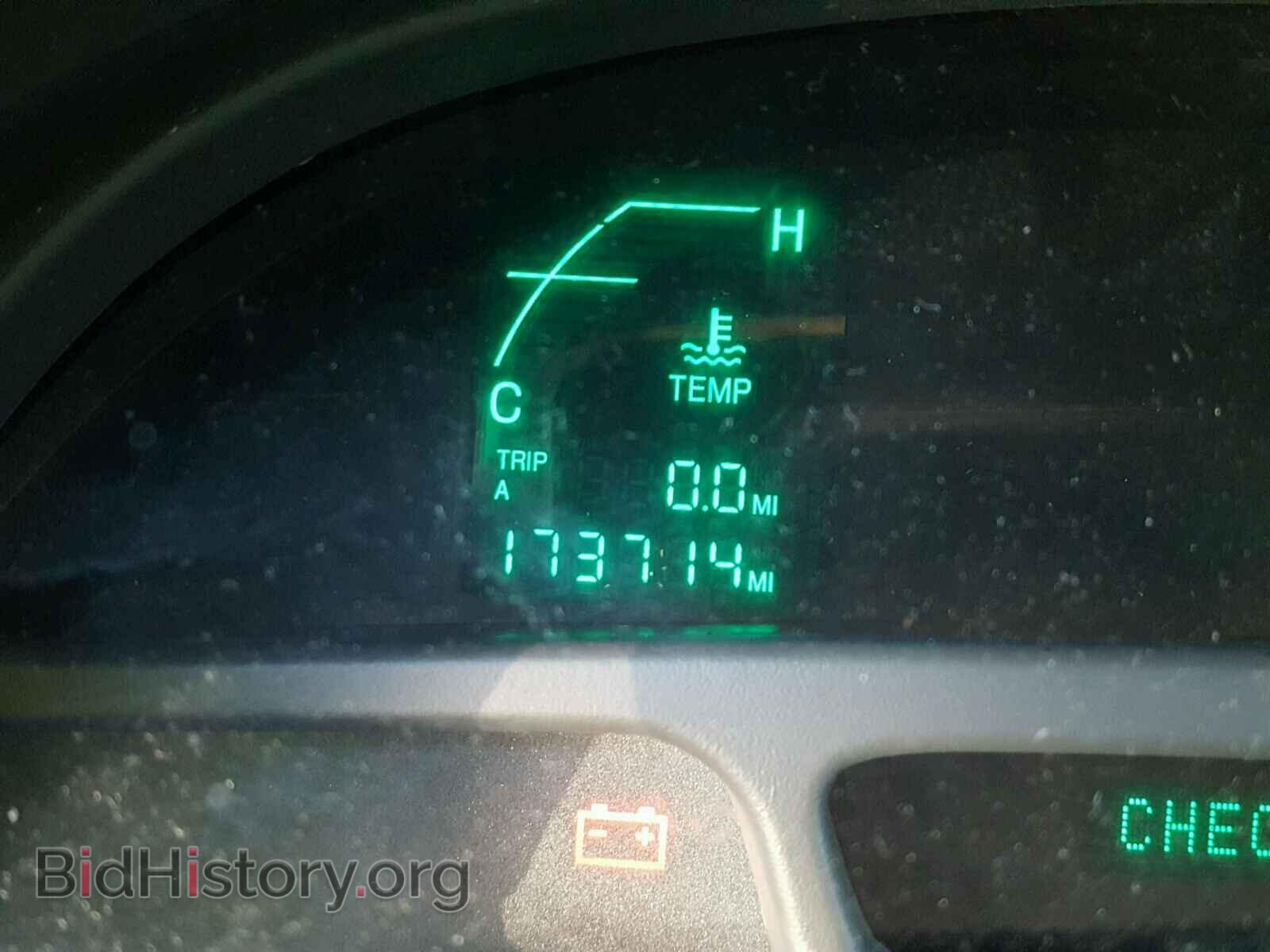 2005 CADILLAC DEVILLE - VIN: 1G6KD54Y35U266951 - Photo 8