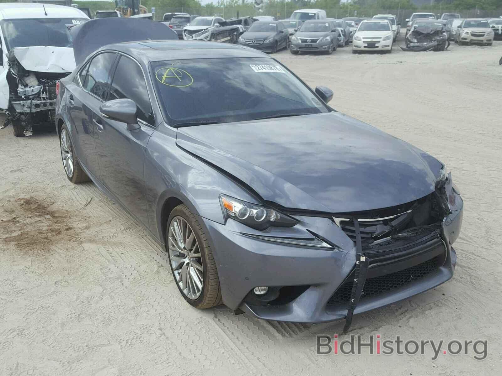 Фотография JTHBA1D22G5024710 - LEXUS IS200 2016