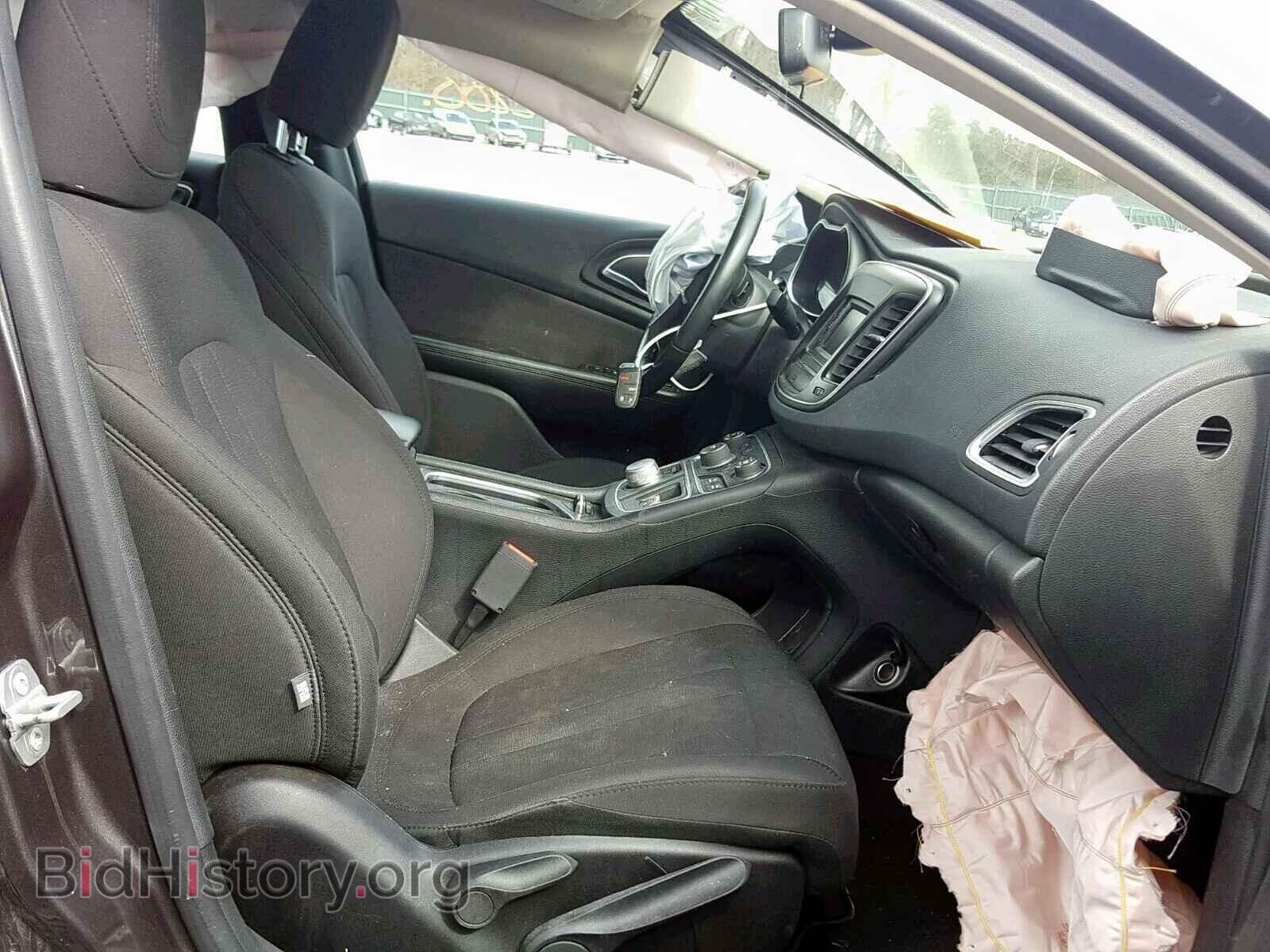 2016 CHRYSLER 200 - VIN: 1C3CCCAB2GN110667 - Photo 5