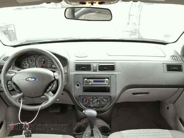 2007 FORD FOCUS - VIN: 1FAFP34NX7W123475 - Фото 9