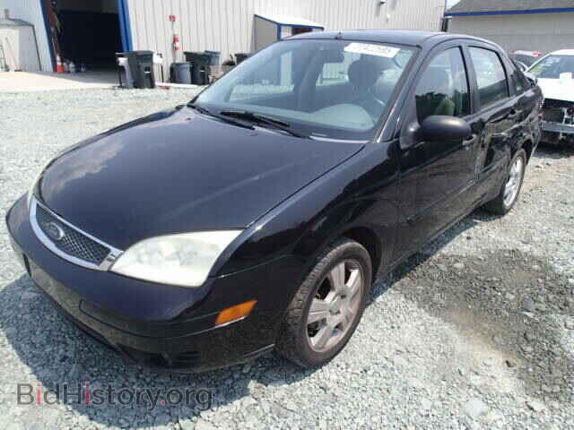 2005 FORD FOCUS - VIN: 1FAFP34NX5W125613 - Фото 2