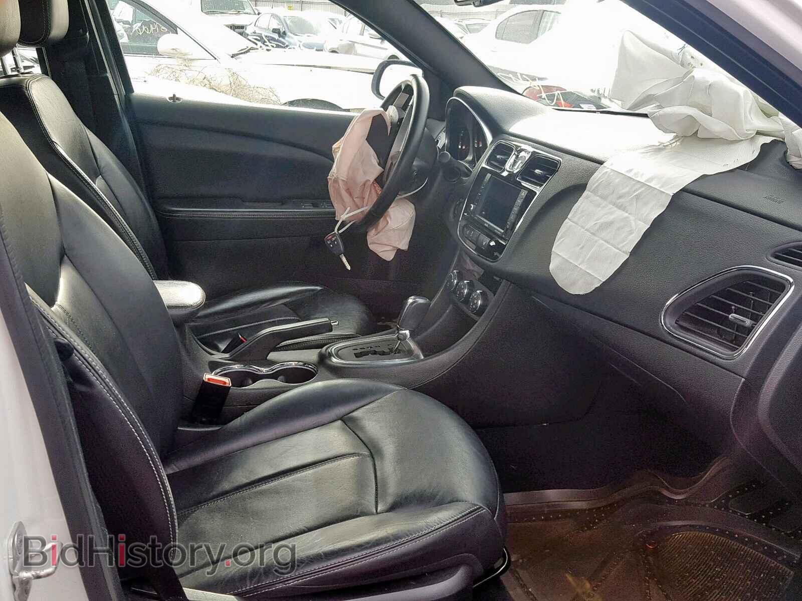2012 CHRYSLER 200 - VIN: 1C3CCBCG7CN146061 - Фото 5