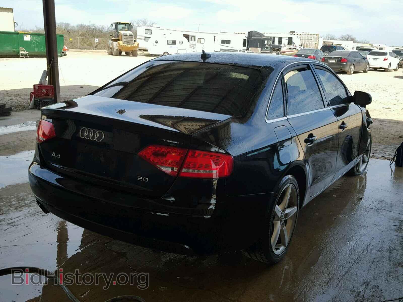 2011 AUDI A4 - VIN: WAUEFAFL3BN032696 - Фото 4