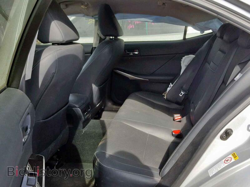 2015 Lexus IS 250 (VIN JTHCF1D2XF5020733) — photo 6 of 10