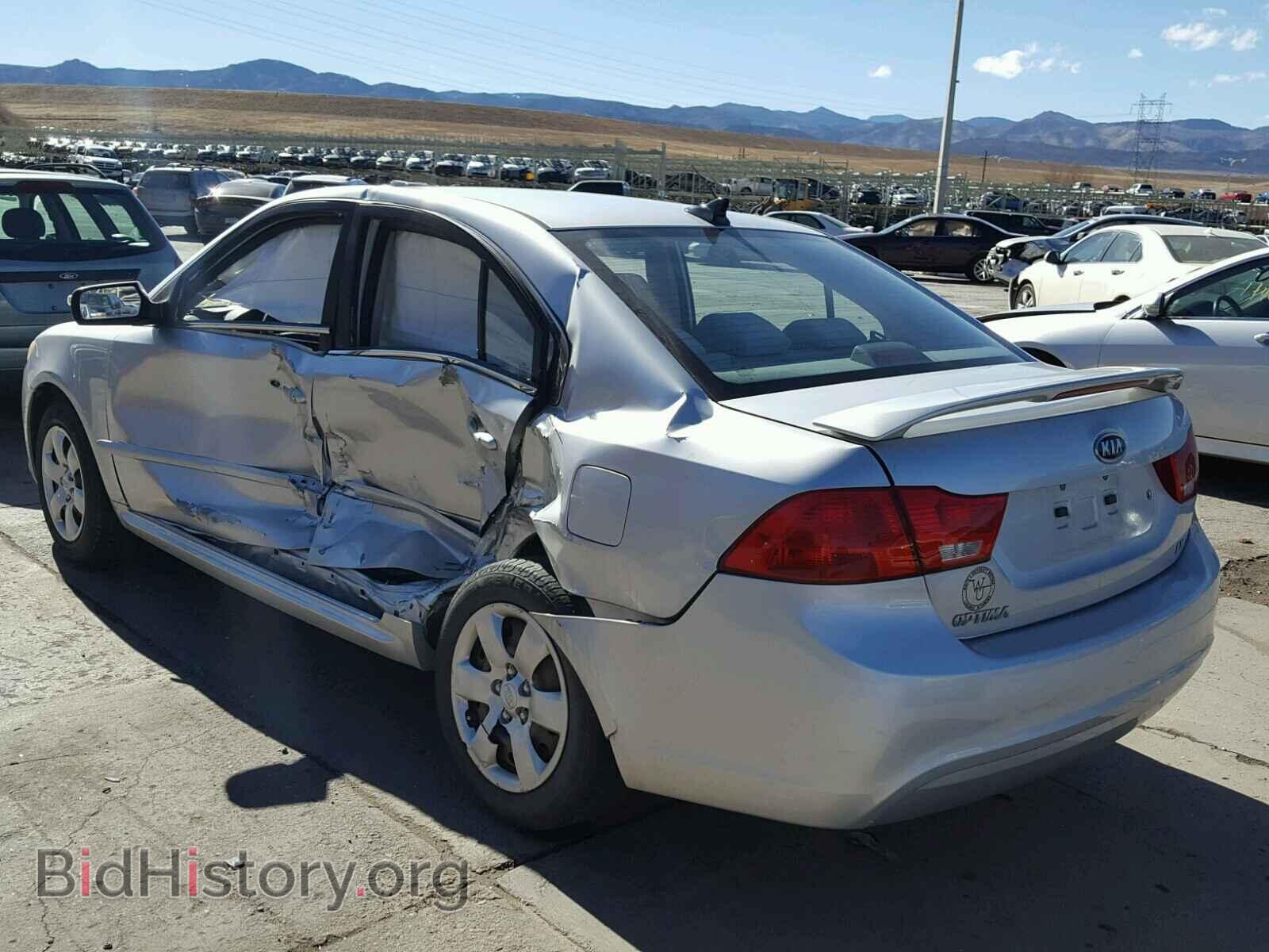 2009 KIA OPTIMA - VIN: KNAGE228895358426 - Фото 3