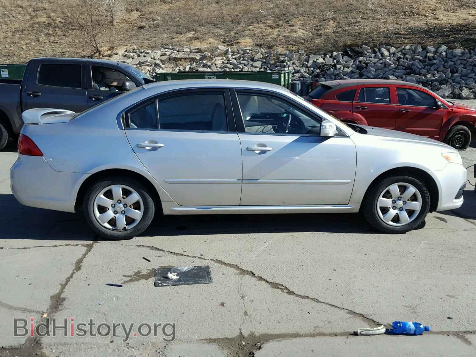 2009 KIA OPTIMA - VIN: KNAGE228895358426 - Фото 10