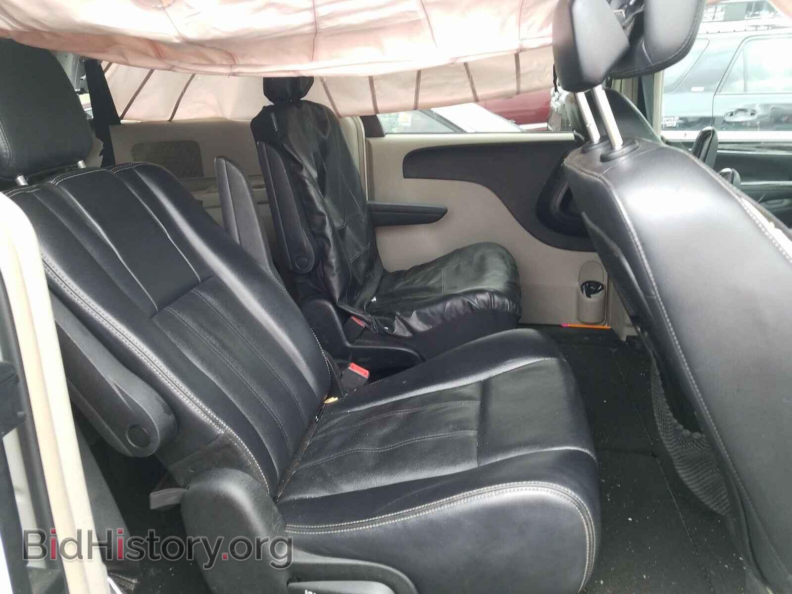 2013 CHRYSLER TOWN & COU - VIN: 2C4RC1BG0DR654409 - Фото 6